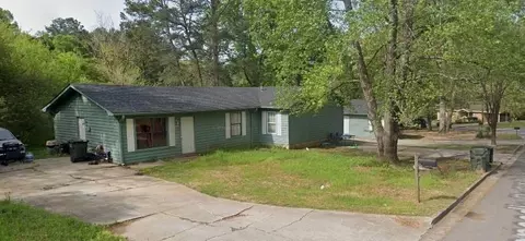 7103 Pineneedle Dr SW, Covington, GA 30014