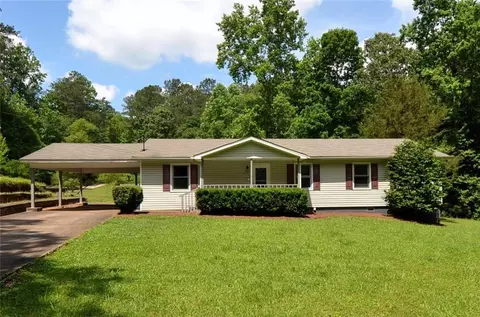 7510 Banks Mill Rd, Douglasville, GA 30135