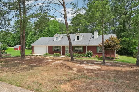 103 Elmwood Dr, Hampton, GA 30228 photo 4