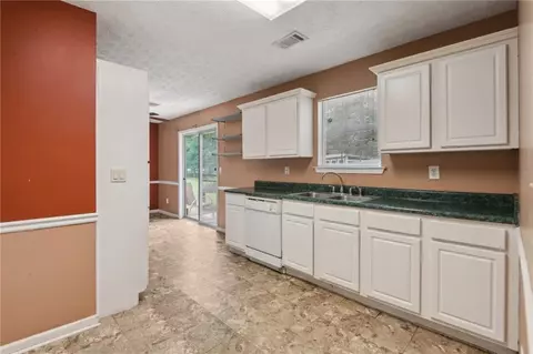103 Elmwood Dr, Hampton, GA 30228 photo 14