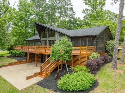 115 Stewart Cir NW, Milledgeville, GA 31061