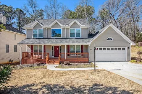 633 Watson Cv, Stone Mountain, GA 30087