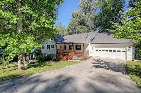 117 Twin Hickory Dr, Blairsville, GA 30512