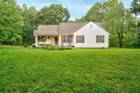 1479 Fletcher Dr, Ball Ground, GA 30107