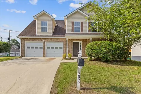 7099 Fruitwood Ct, Lithonia, GA 30058
