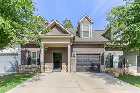 3738 Shades Valley Ln, Gainesville, GA 30501