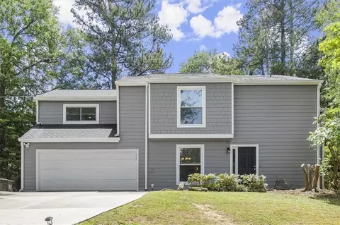15 Rhodes Dr, Marietta, GA 30068