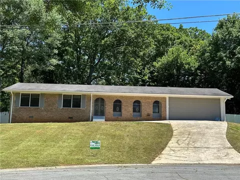 1147 Rogers St, Clarkston, GA 30021