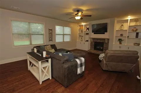 660 Eldridge Dr, Suwanee, GA 30024 photo 18