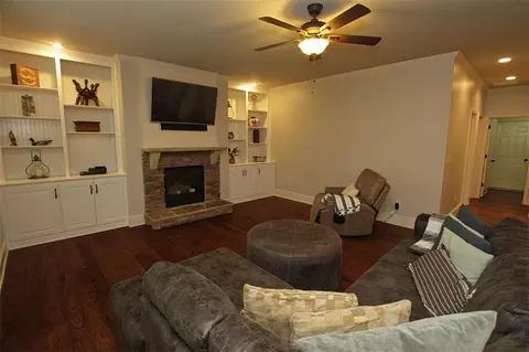 660 Eldridge Dr, Suwanee, GA 30024 photo 19