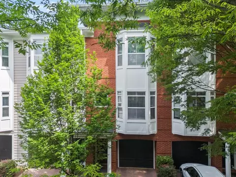 780 Inman Mews Dr NE, Atlanta, GA 30307