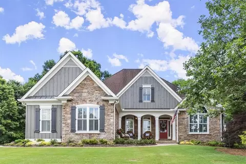 332 N Brooke Dr, Canton, GA 30115