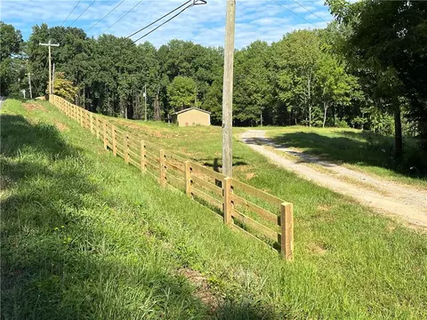 5574 Union Hill Rd, Canton, GA 30115