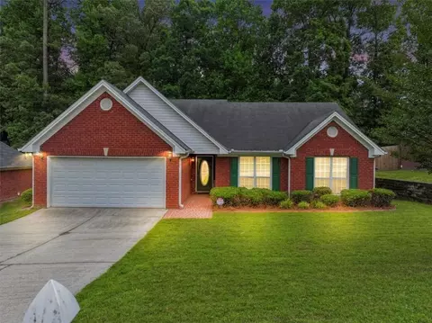 2735 Freemans Walk Dr, Dacula, GA 30019