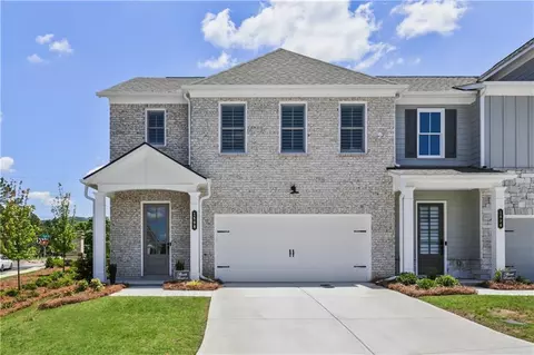 1698 Pardee Dr, Kennesaw, GA 30152