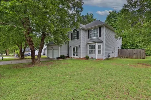 4760 Millenium View Ct SW, Snellville, GA 30039