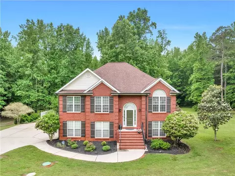 140 River Park Cir, Mcdonough, GA 30252