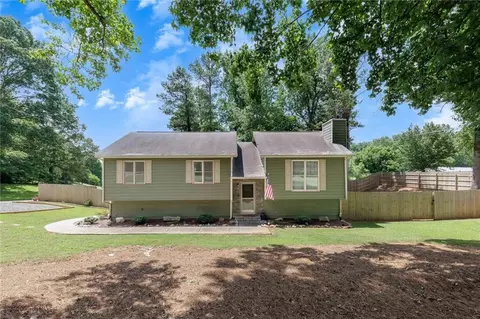 1129 Chesterwick Trce, Canton, GA 30115