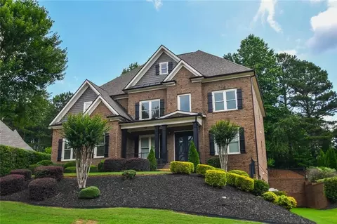 2789 Kelly Cove Dr, Buford, GA 30519
