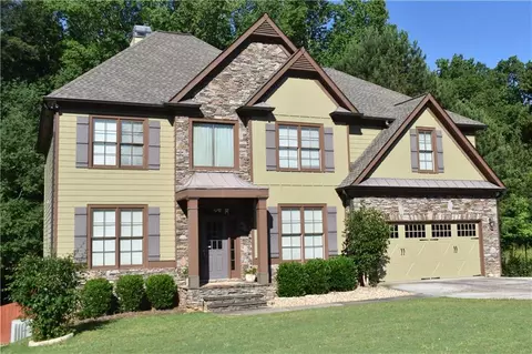 2020 Heritage Green Dr, Marietta, GA 30064