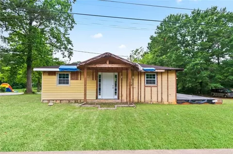 34 Cherry St, Mcdonough, GA 30253