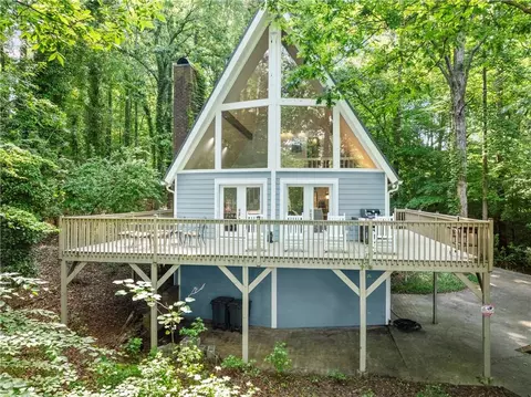 136 Oak Harbor Trl, Dawsonville, GA 30534
