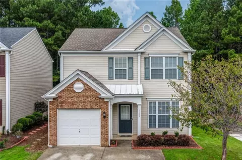1100 Dunedin Trl, Woodstock, GA 30188
