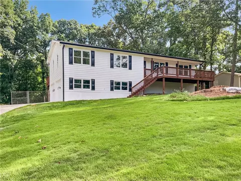 123 Riverlake Dr, Woodstock, GA 30188