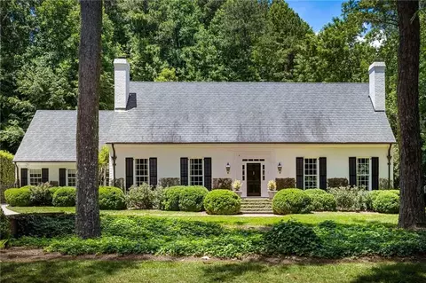 931 Dumbarton Ct NW, Atlanta, GA 30327