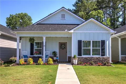20 Calloway Ln, Cartersville, GA 30120
