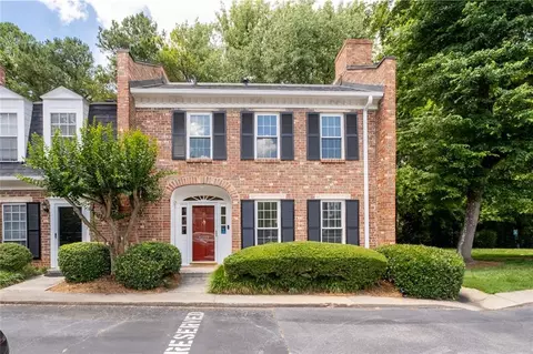 9 Palace Green Pl NW, Atlanta, GA 30318