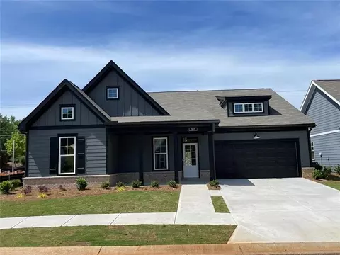202 Saratoga Dr, Acworth, GA 30102