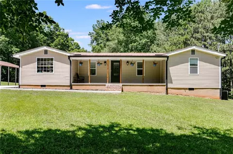 3646 Jones Mill Rd, Carrollton, GA 30116