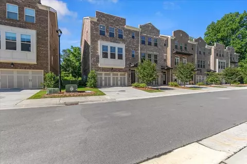 1801 Samantha Bnd, Chamblee, GA 30341
