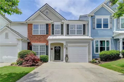 2930 Commonwealth Cir, Alpharetta, GA 30004