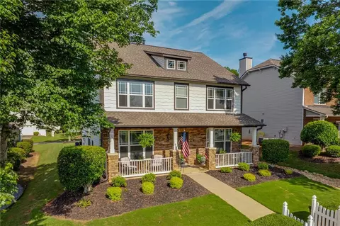 3818 Stagecoach Ln, Cumming, GA 30040