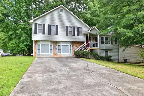 2109 Atkinson Ln, Lawrenceville, GA 30043