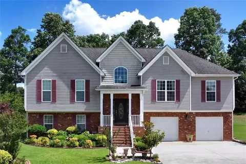 3463 Elaunta St, Loganville, GA 30052