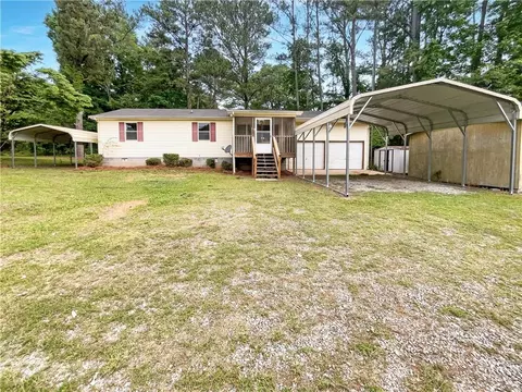 8542 Cedar Grove Rd, Fairburn, GA 30213