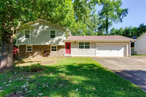 2615 Rhoanoke Dr, Duluth, GA 30096