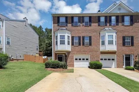 4480 Thorngate Ln, Acworth, GA 30101