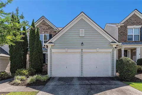606 Lauder Cir, Woodstock, GA 30188