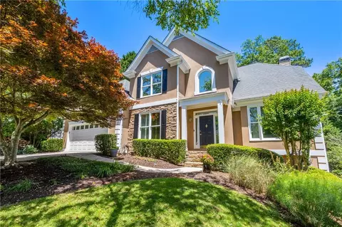 6620 Crofton Dr, Alpharetta, GA 30005
