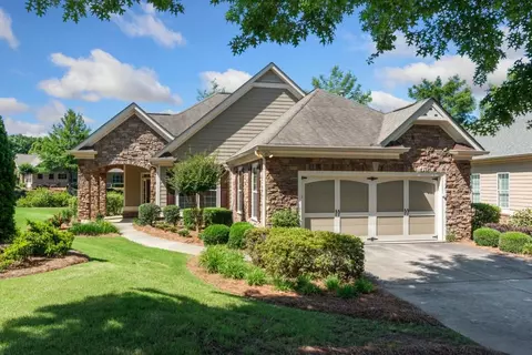 1115 Creek Vista Dr, Cumming, GA 30041