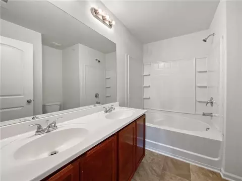 Bath - 3583 Rock Ridge Dr, Rex, GA 30273 photo 1 of 3