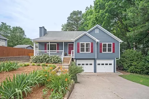 603 Hearthstone Ln, Woodstock, GA 30189