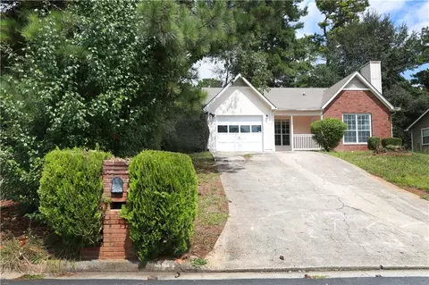 4512 Yorkdale Dr, Decatur, GA 30035