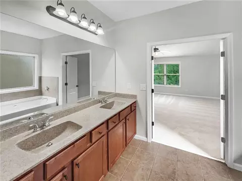 1586 Rolling View Way, Dacula, GA 30019 photo 15