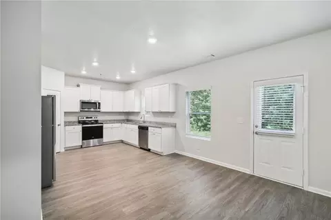 90 Tamalynn Trl, Covington, GA 30016 photo 7