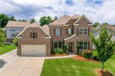 1636 Greenspring Ct, Hoschton, GA 30548